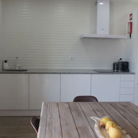 Guilhim Ναζαρέ